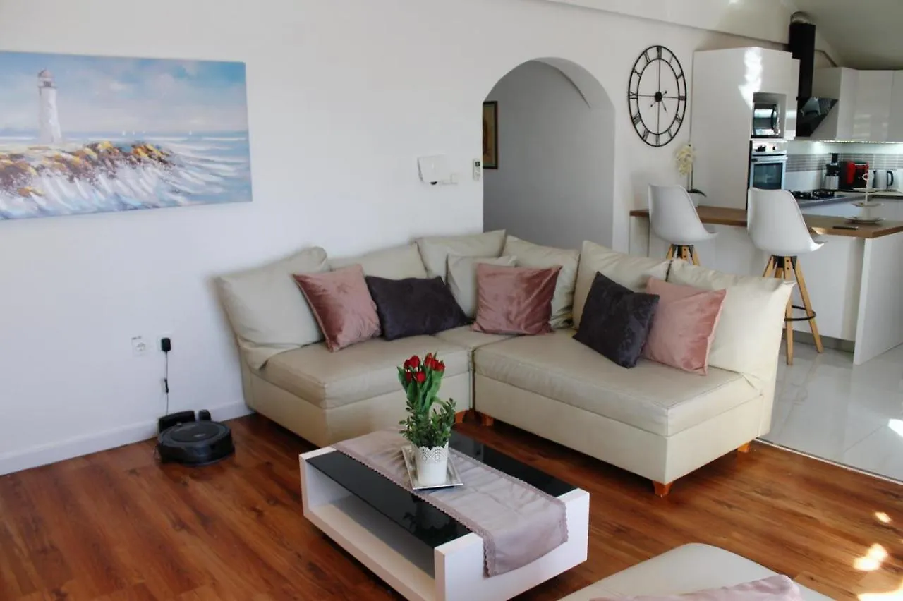 Penhaus Apartman Angelus Drage Pakostane Croatia