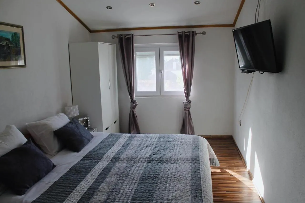 Apartment Penhaus Apartman Angelus Drage Pakostane